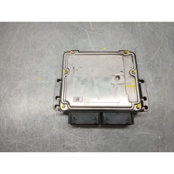Centralita Motor Uce para Ford Transit Courier B460 Monospace