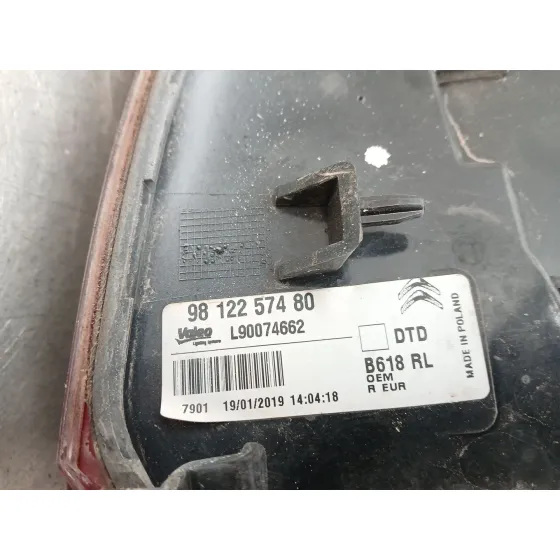 Piloto Trasero Derecho para Citroën C3 Iii (Sx)
