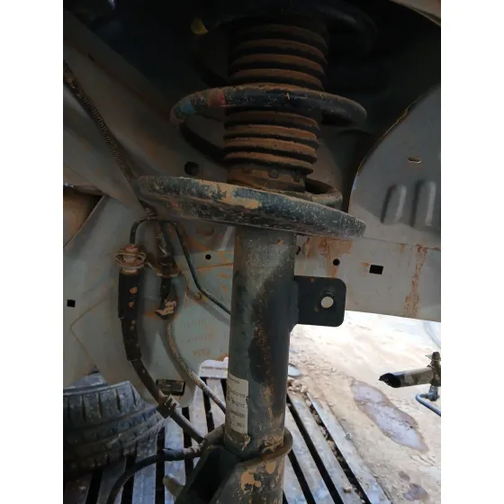 Amortiguador Delantero Derecho para Jeep Avenger