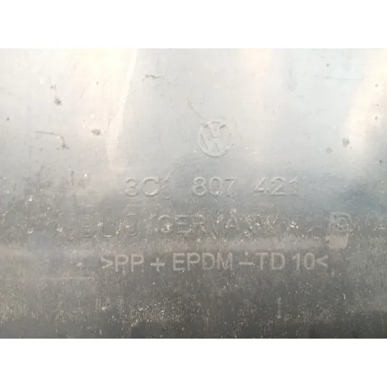 Paragolpes Trasero para Volkswagen Passat B6 (3C2)