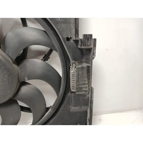 Electroventilador para Bmw 1 (F20)