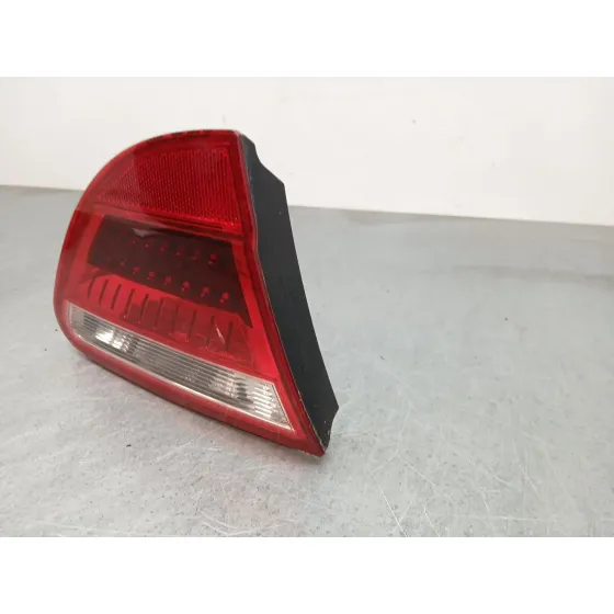 Piloto Trasero Izquierdo Interior para Seat Exeo (3R2)