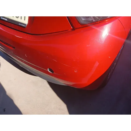 Paragolpes Trasero para Peugeot 208 I (Ca_, Cc_)