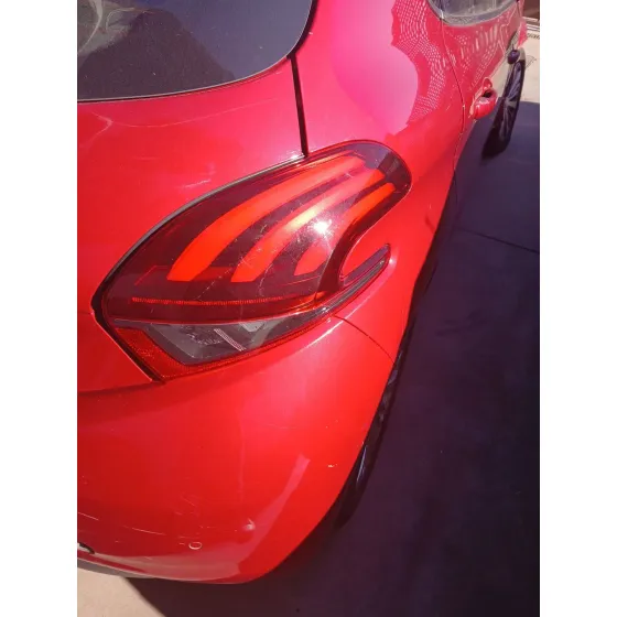 Piloto Trasero Derecho para Peugeot 208 I (Ca_, Cc_)