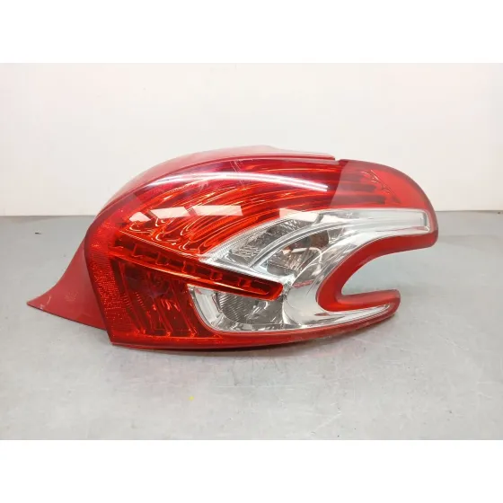 Piloto Trasero Derecho para Peugeot 208 I (Ca_, Cc_)