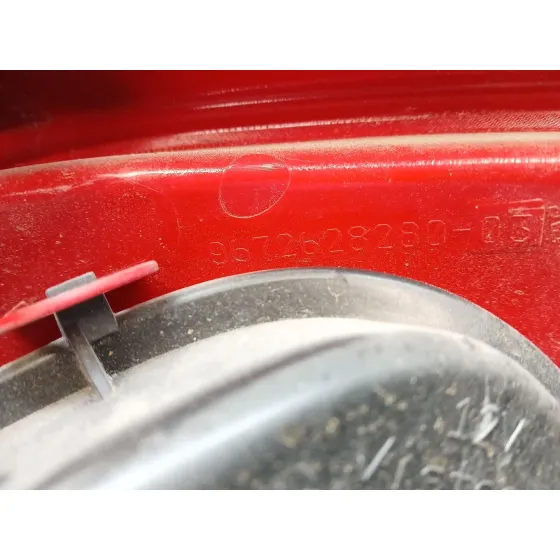 Piloto Trasero Izquierdo para Peugeot 208 I (Ca_, Cc_)