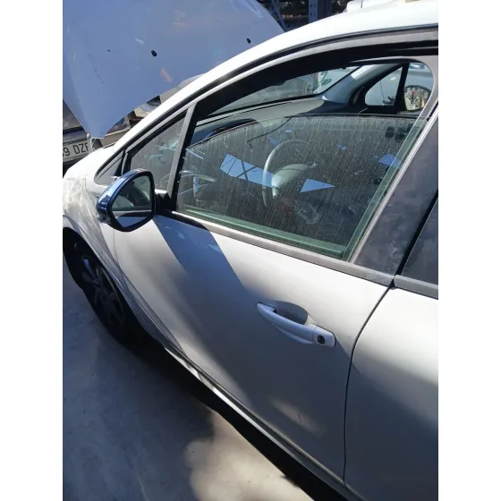 Puerta Delantera Izquierda para Peugeot 208 I (Ca_, Cc_)