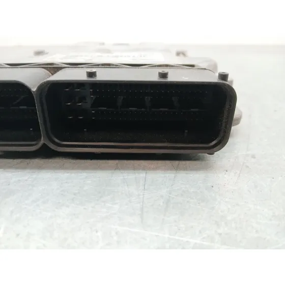 Centralita Motor Uce para Opel Insignia Berlina