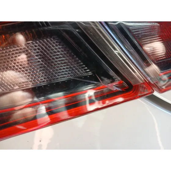 Piloto Trasero Izquierdo para Opel Astra J Gtc