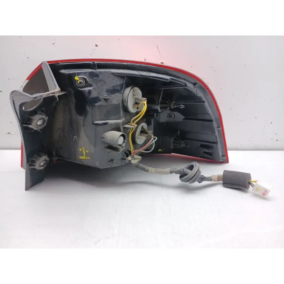 Piloto Trasero Izquierdo para Kia Rio Iii (Ub)