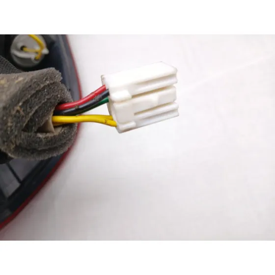 Piloto Trasero Izquierdo para Kia Rio Iii (Ub)