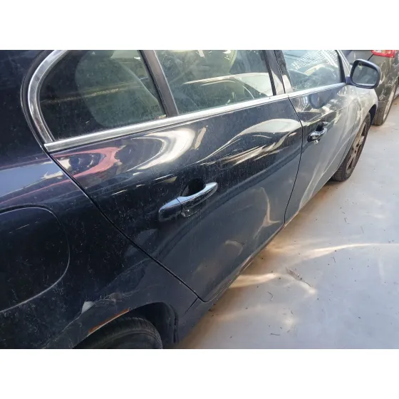 Puerta Trasera Derecha para Volvo S60 Ii (134)