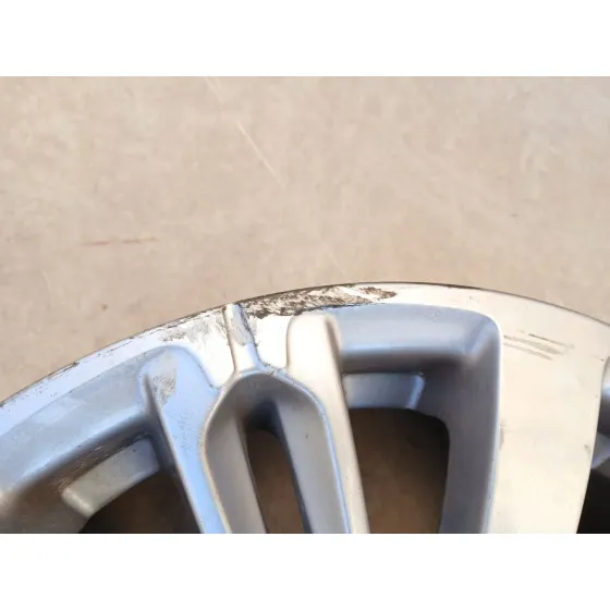 Llanta para Peugeot 208 I (Ca_, Cc_)