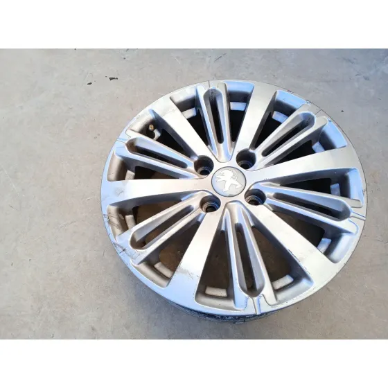 Llanta para Peugeot 208 I (Ca_, Cc_)