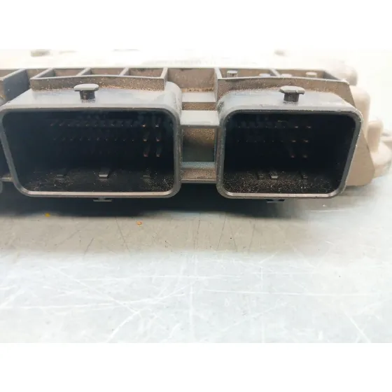 Centralita Motor Uce para Peugeot 3008