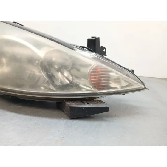 Faro Derecho para Mitsubishi Grandis (Na_W)