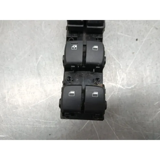 Mando Elevalunas Delantero Izquierdo para Hyundai Kona (Os, Ose, Osi)