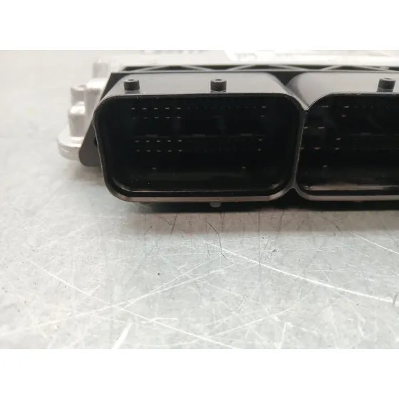 Centralita Motor Uce para Skoda Superb I (3U4)