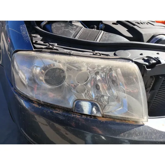 Faro Derecho para Skoda Superb I (3U4)