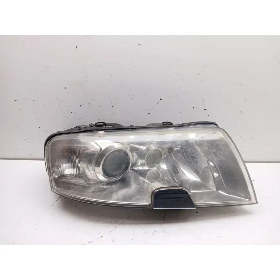 Faro Derecho para Skoda Superb I (3U4)