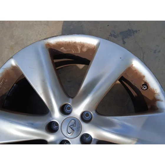 Llanta para Infiniti Qx70