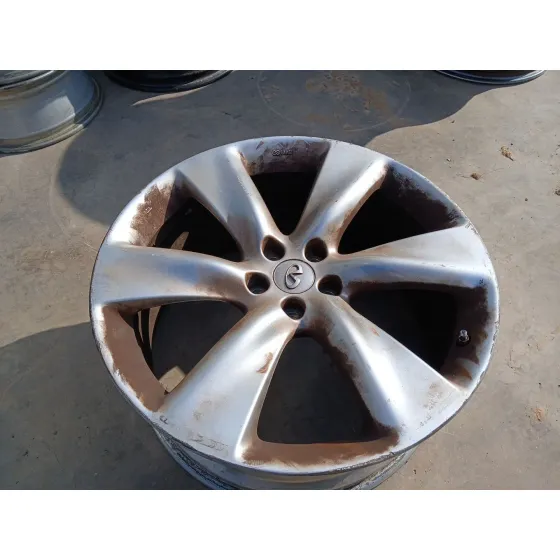 Llanta para Infiniti Qx70