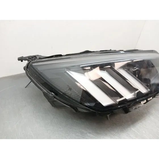 Faro Derecho para Peugeot 208 Ii (Ub_, Up_, Uw_, Uj_)