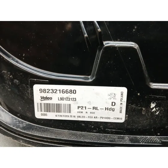 Piloto Trasero Derecho para Peugeot 208 Ii (Ub_, Up_, Uw_, Uj_)