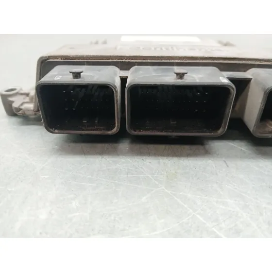 Centralita Motor Uce para Skoda Octavia Berlina (1Z3)