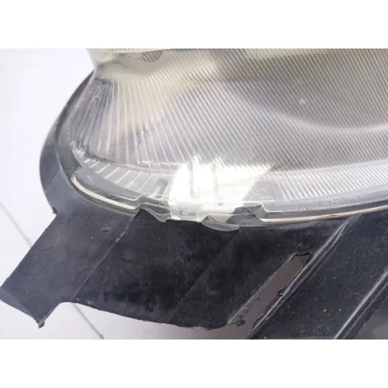 Faro Izquierdo para Citroën Xsara Picasso (N68)