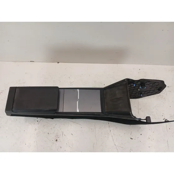 Apoyabrazos Central para Tesla Model 3 (5Yj3)