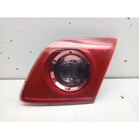 Piloto Trasero Derecho Interior para Mazda 3 (Bk)
