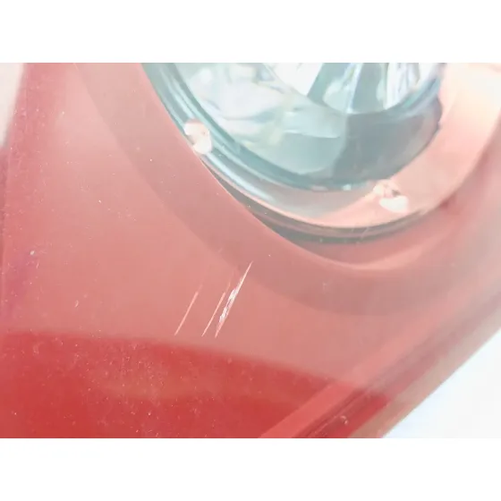 Piloto Trasero Derecho Interior para Mazda 3 (Bk)