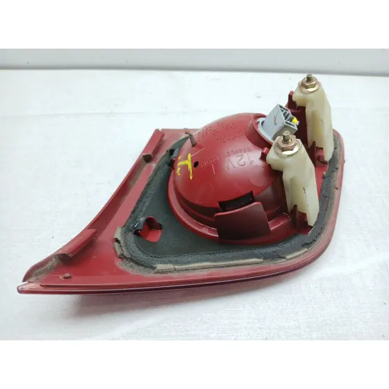 Piloto Trasero Izquierdo Interior para Mazda 3 (Bk)