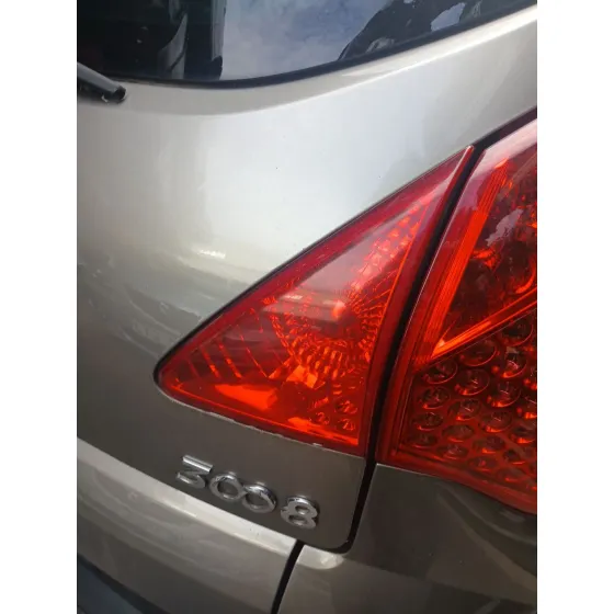 Piloto Trasero Derecho Interior para Peugeot 3008 I Monospace (0U_)
