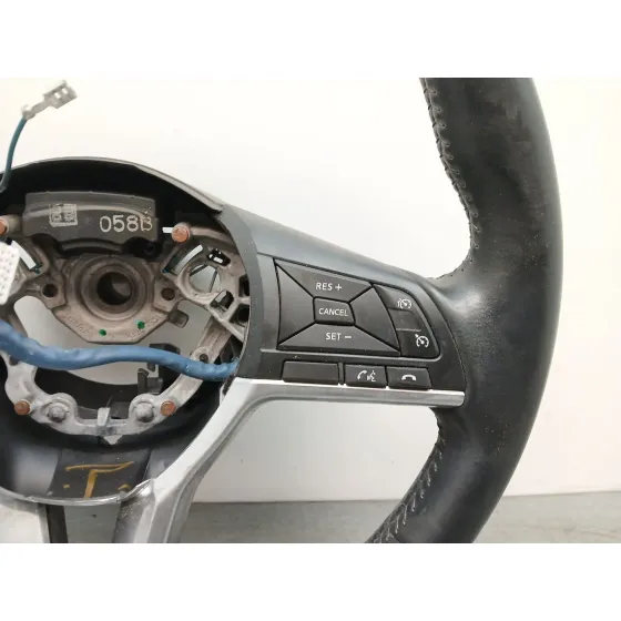 Volante para Nissan Qashqai Ii (J11, J11_)