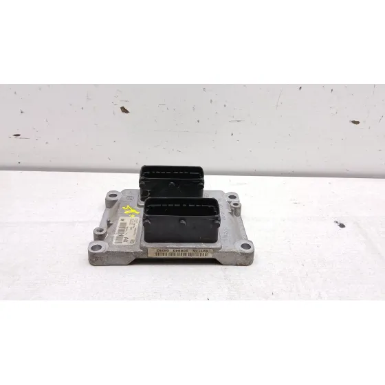 Centralita Motor Uce para Opel Corsa D (S07)