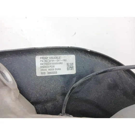 Mangueta Delantera Derecha para Tesla Model 3 (5Yj3)