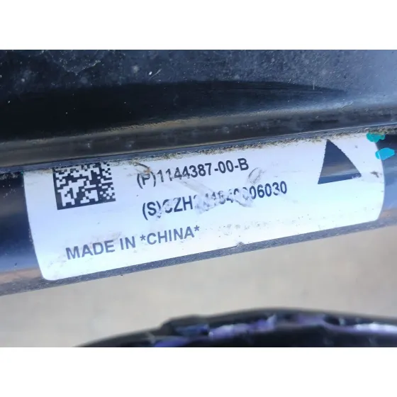 Puente Delantero para Tesla Model 3 (5Yj3)