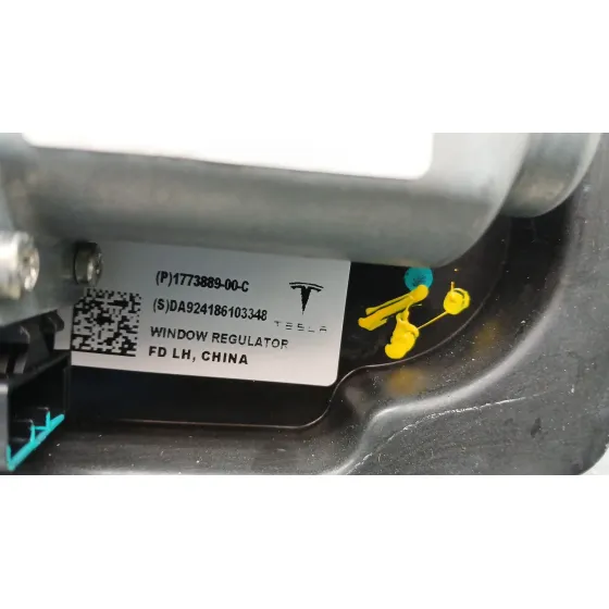Elevalunas Delantero Izquierdo para Tesla Model 3 (5Yj3)