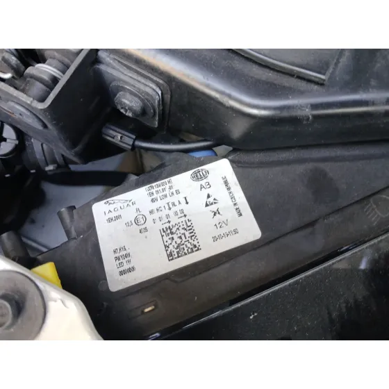 Faro Izquierdo para Jaguar Xe (X760)