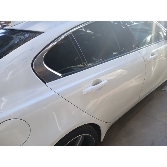 Puerta Trasera Derecha para Jaguar Xe (X760)