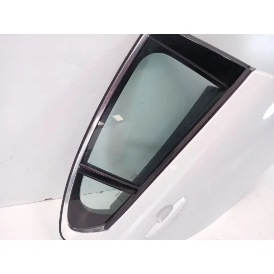 Puerta Trasera Derecha para Jaguar Xe (X760)