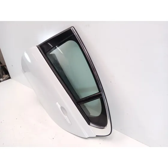 Puerta Trasera Izquierda para Jaguar Xe (X760)