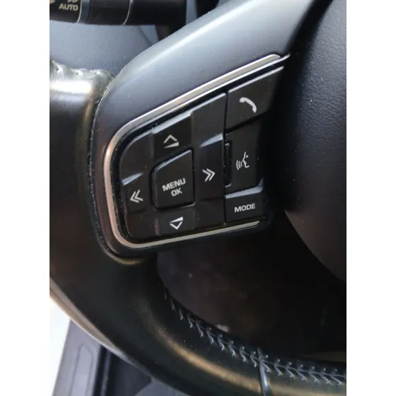 Volante para Jaguar Xe (X760)