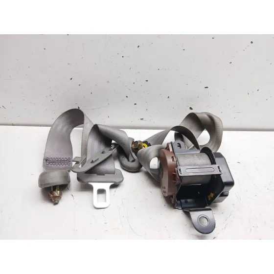 Cinturon Seguridad Trasero Derecho para Kia Sorento I (Jc)