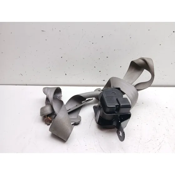 Cinturon Seguridad Trasero Derecho para Kia Sorento I (Jc)