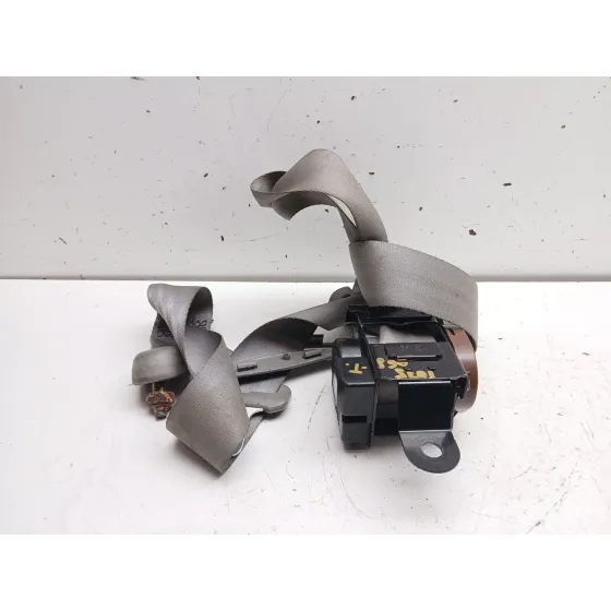 Cinturon Seguridad Trasero Derecho para Kia Sorento I (Jc)