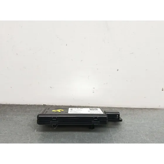 Modulo Electronico para Tesla Model 3 (5Yj3)
