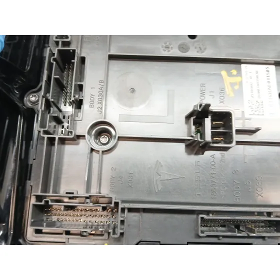 Modulo Electronico para Tesla Model 3 (5Yj3)